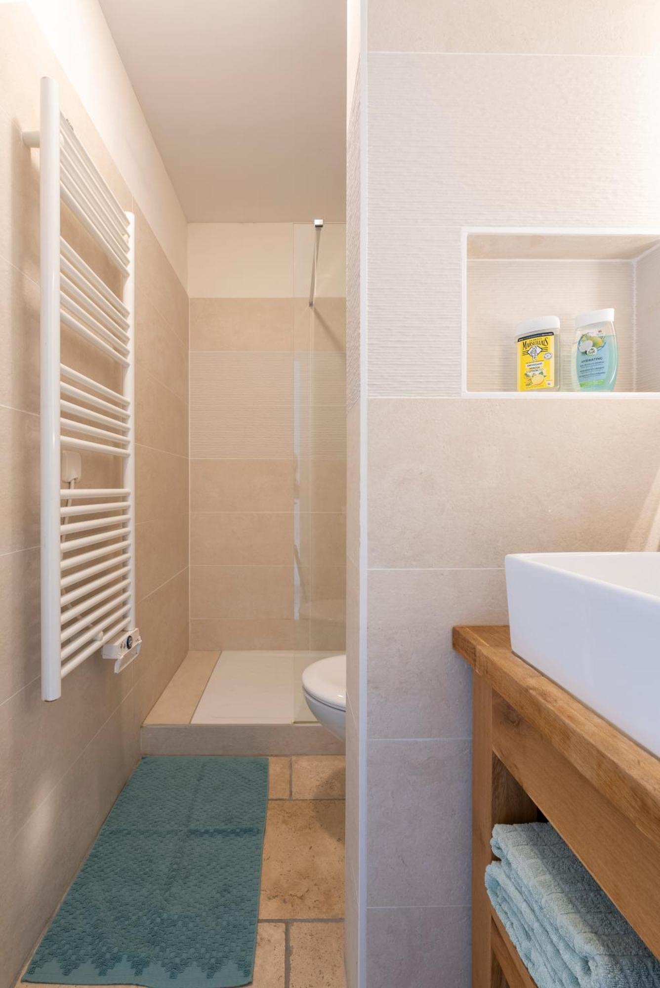 Boulevard Du Soleil บอร์มส์-เลส์-มิโมซาส์ ภายนอก รูปภาพ